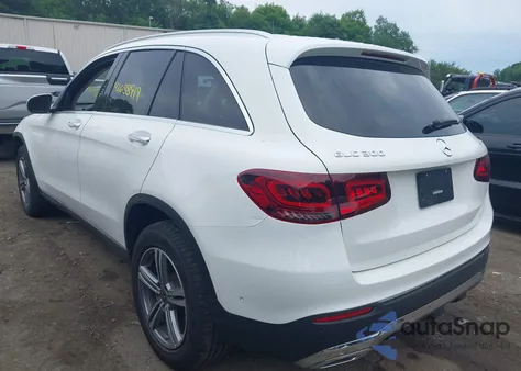 2021 Mercedes-Benz Glc 300 4Matic Suv z USA, uszkodzony, nr VIN W1N0G8EB0MV306959